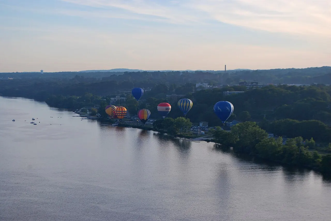 Hot air balloons over the Hudson River at Poughkeepsie during the Mid-Hudson balloon festival